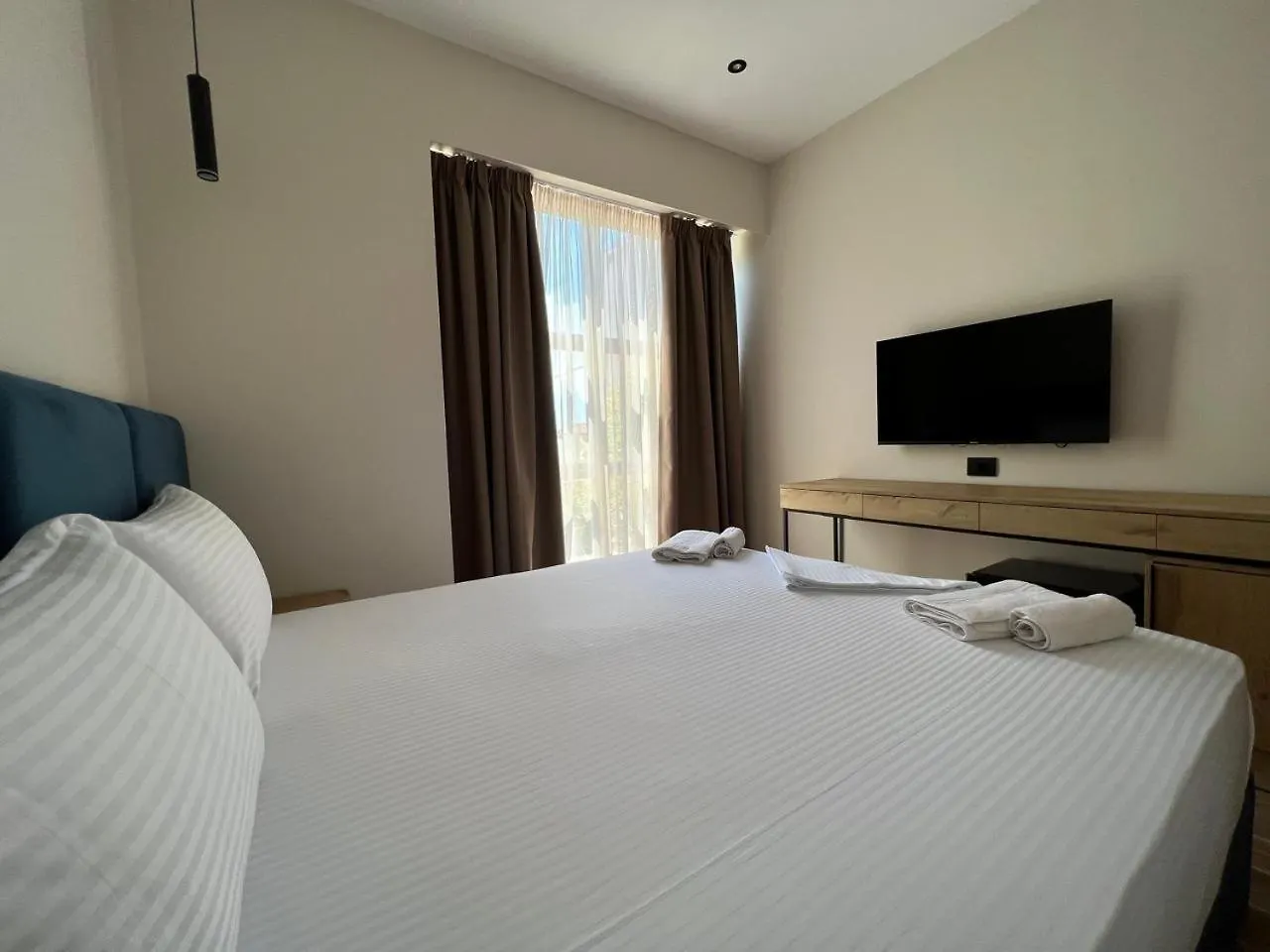 Hotel Harper Durres 0*,